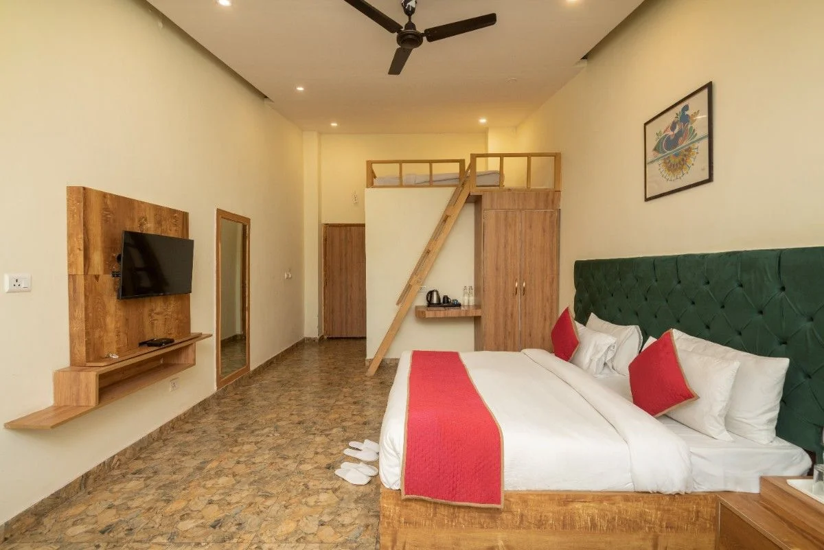 Sambar Room - View 2