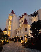 Tiaaraa Resort - Gallery Photo 2