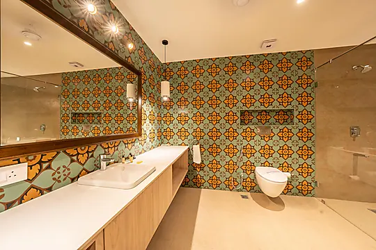 Presidential Suite (River View) - View 8