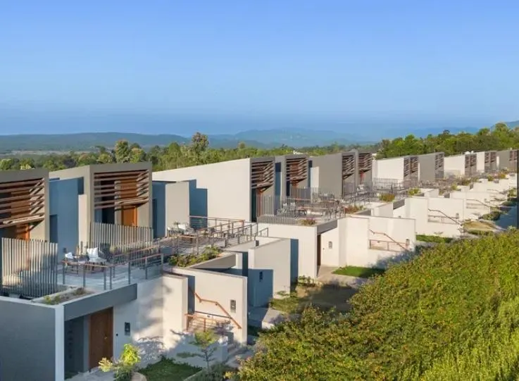 Villa with Terrace & Mountain View - View 1
