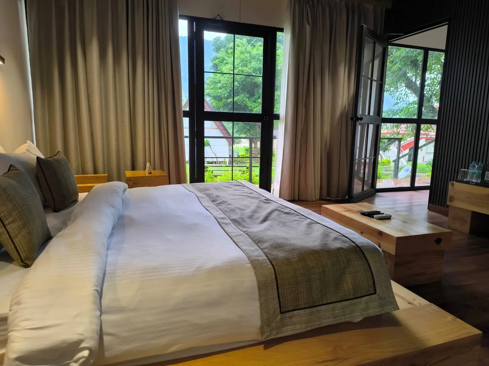FAMILY COTTAGES - View 1