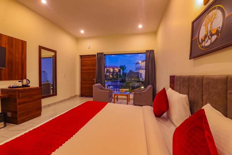 Pool View Room - View 2
