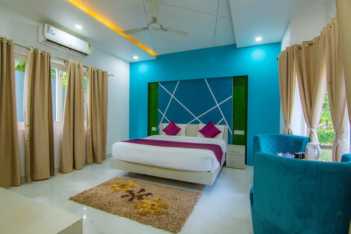 Luxury Cottage With Garden - View 1