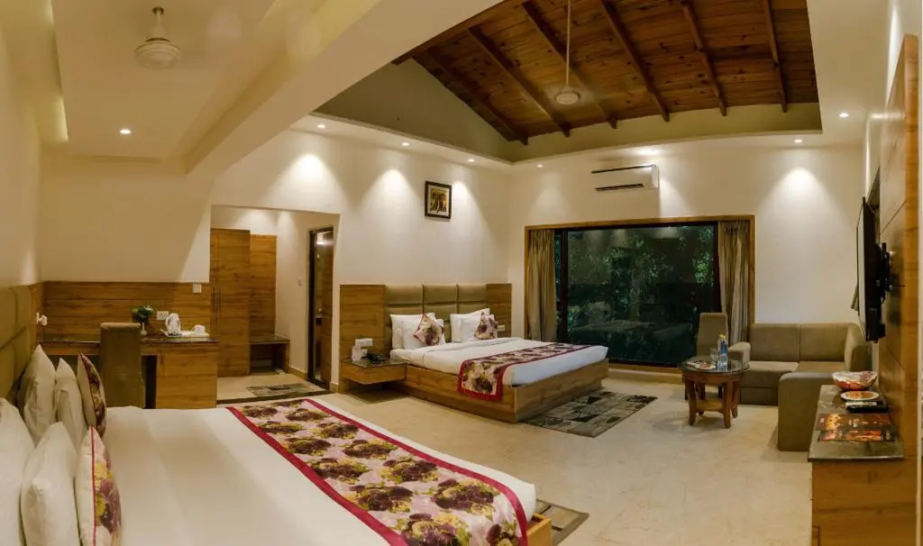Premier Suite - View 1