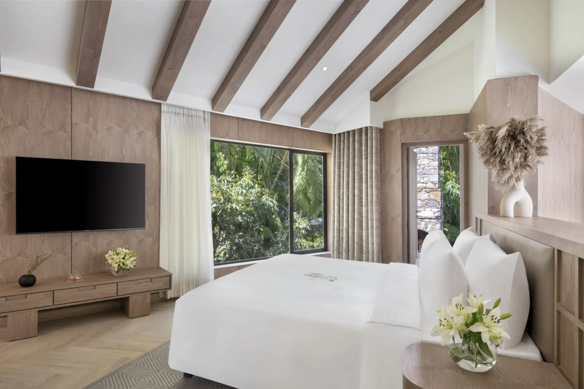 Luxury Cottages with Private Patio - View 2