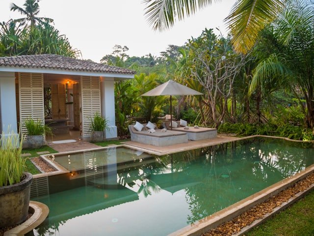 Resort & Hotel