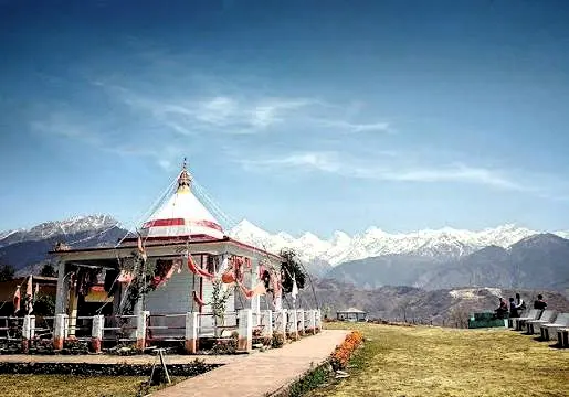 Nanda Devi Peak View - Places to Visit in Auli - Gola Holidays - Slide 1
