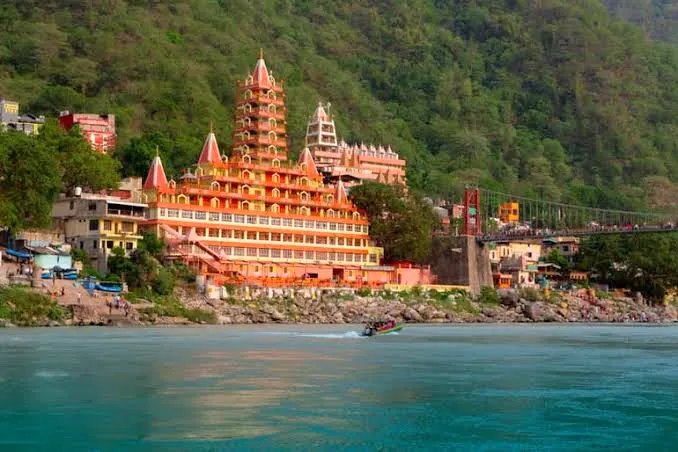 Char Dham Yatra - Tour Package by Gola Holidays