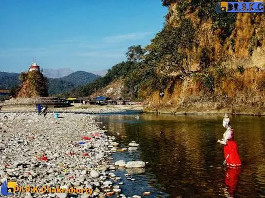 Garjiya Devi Temple - Places to Visit in Jim Corbett National Park - Gola Holidays - Slide 3