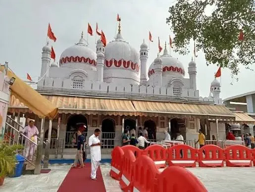 Mansa Devi Temple - Places to Visit in Haridwar - Gola Holidays - Slide 3
