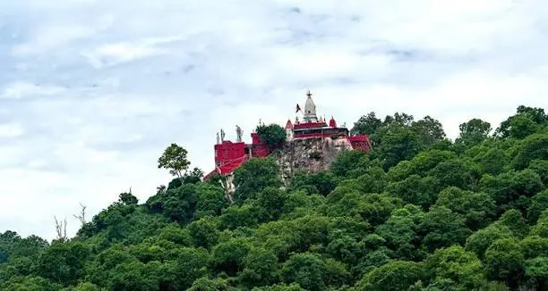 Mansa Devi Temple - Places to Visit in Haridwar - Gola Holidays - Slide 4