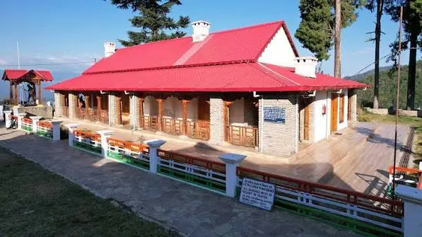 Anasakti Ashram (Gandhi Ashram) - Tourist Attraction in Kausani - Gola Holidays
