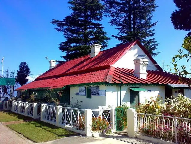Anasakti Ashram (Gandhi Ashram) - Places to Visit in Kausani - Gola Holidays - Slide 2