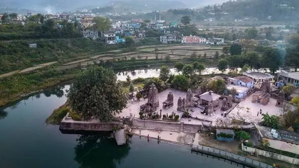 Baijnath Temple Complex - Tourist Attraction in Kausani - Gola Holidays