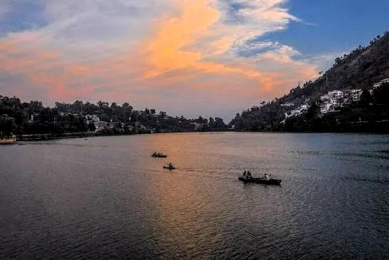 Sunset Point - Places to Visit in Kausani - Gola Holidays - Slide 3