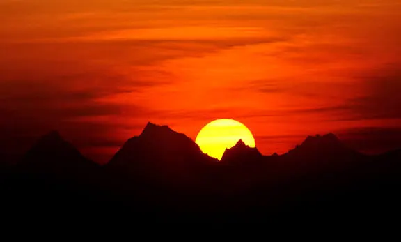 Sunset Point - Tourist Attraction in Kausani - Gola Holidays