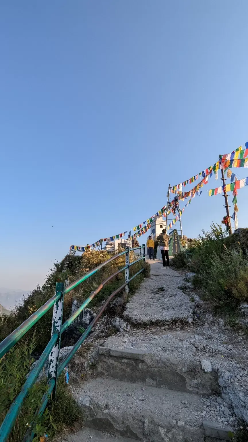 Dalai Hill - Places to Visit in Mussoorie - Gola Holidays - Slide 1