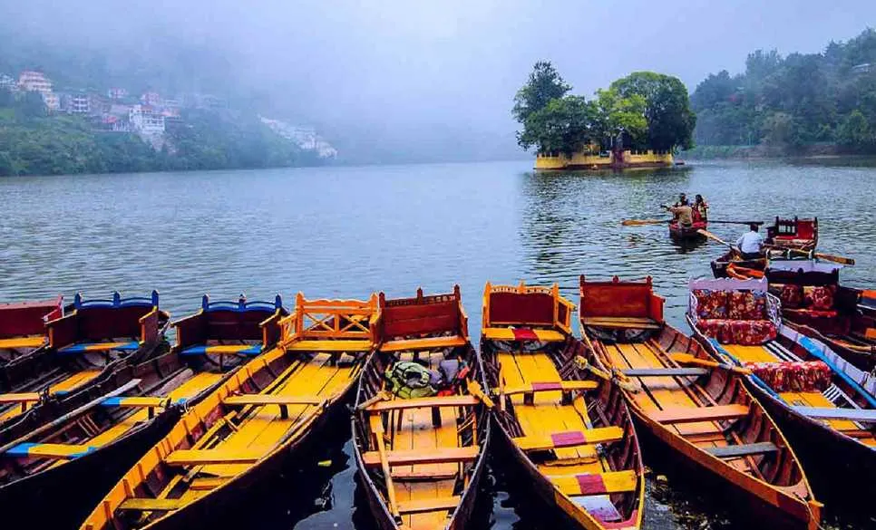 Bhimtal Lake - Places to Visit in Nainital - Gola Holidays - Slide 2