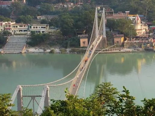 Ram Jhula - Places to Visit in Rishikesh - Gola Holidays - Slide 3